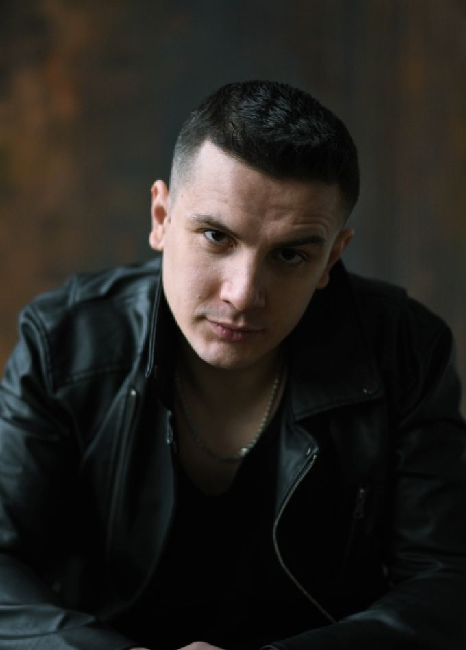 NЮ Юрий Николаенко