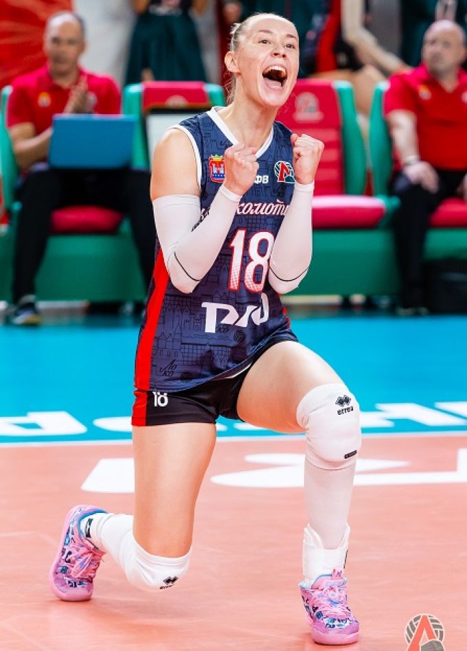 Женский волейбол