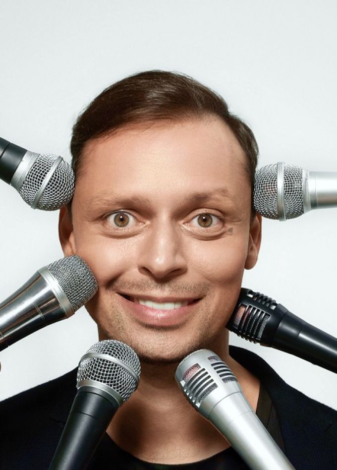 Виктор Комаров: Stand Up