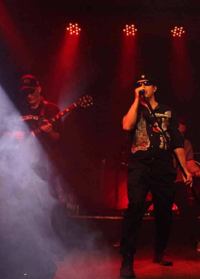 Rock New Year. Группа Black Bulls & Вася Меркьюри